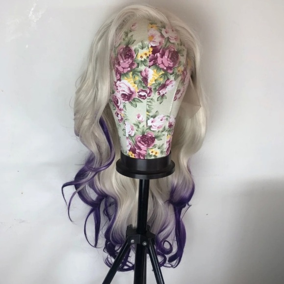 TROPICANA 24” WHITE BLONDE & PURPLE BODY WAVE WIG main image 13
